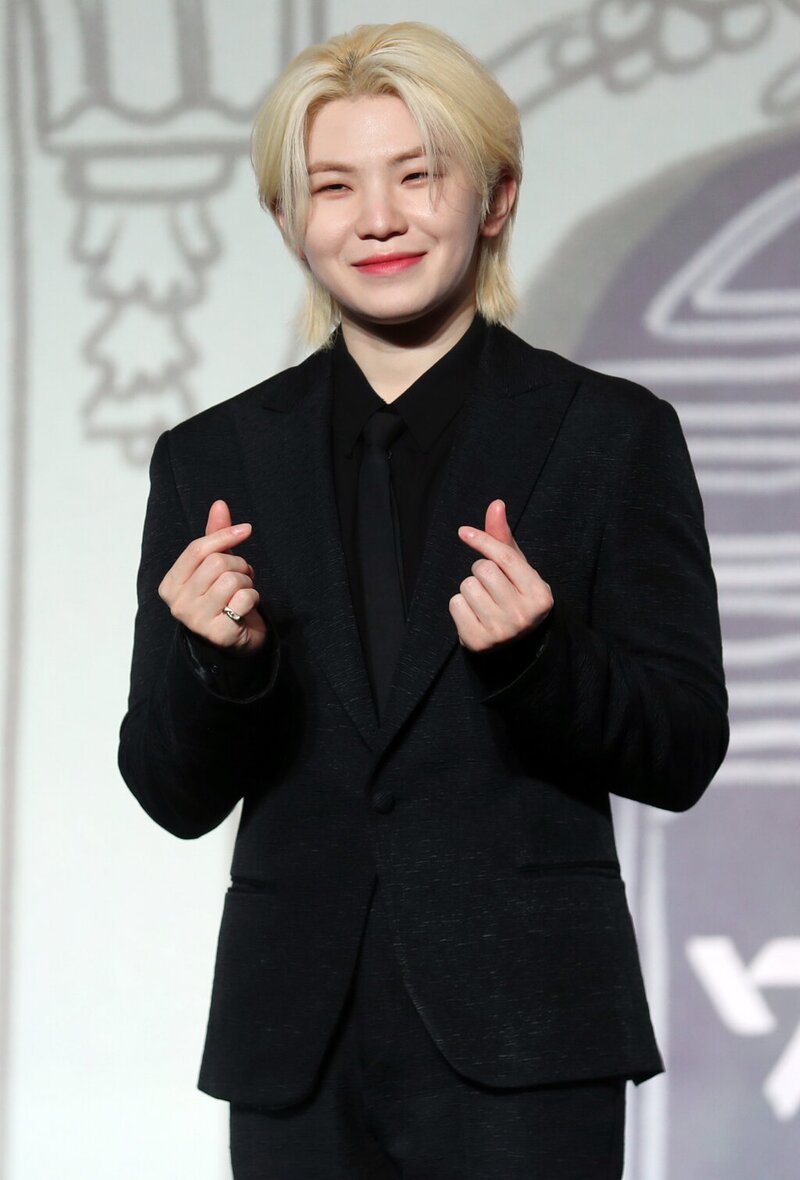 240429 SEVENTEEN Woozi - SEVENTEEN BEST ALBUM '17 IS RIGHT HERE' Press Conference documents 3