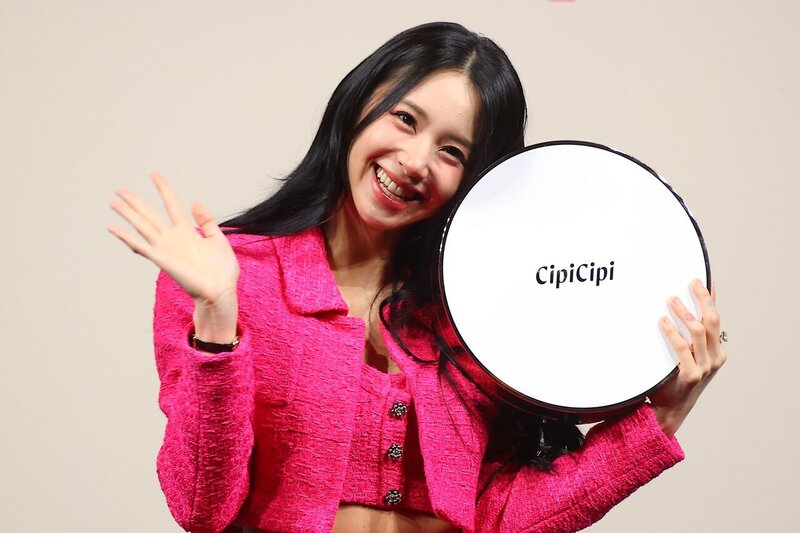 240420 - CHAEYOUNG at CipiCipi Event in Japan documents 3