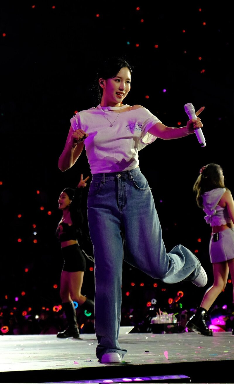 220515 TWICE 4TH WORLD TOUR ‘Ⅲ’ ENCORE in Los Angeles - Mina documents 24