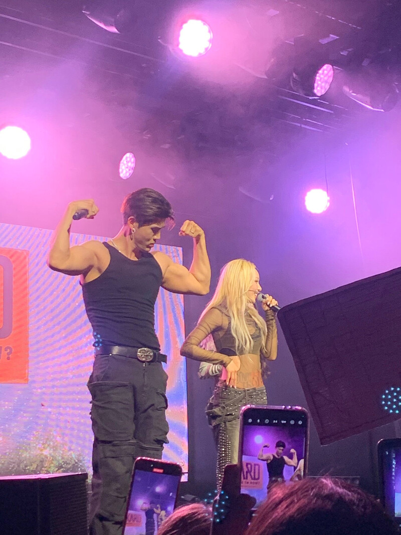 241208 KARD no show de Madri, na Espanha documents 9