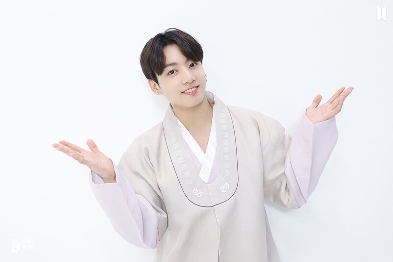 210919 Big Hit Naver Post - BTS Chuseok Holiday Photoshoot documents 10