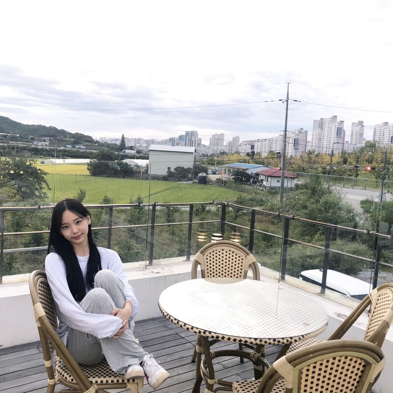 210926 Yeonkyong Instagram Update documents 1