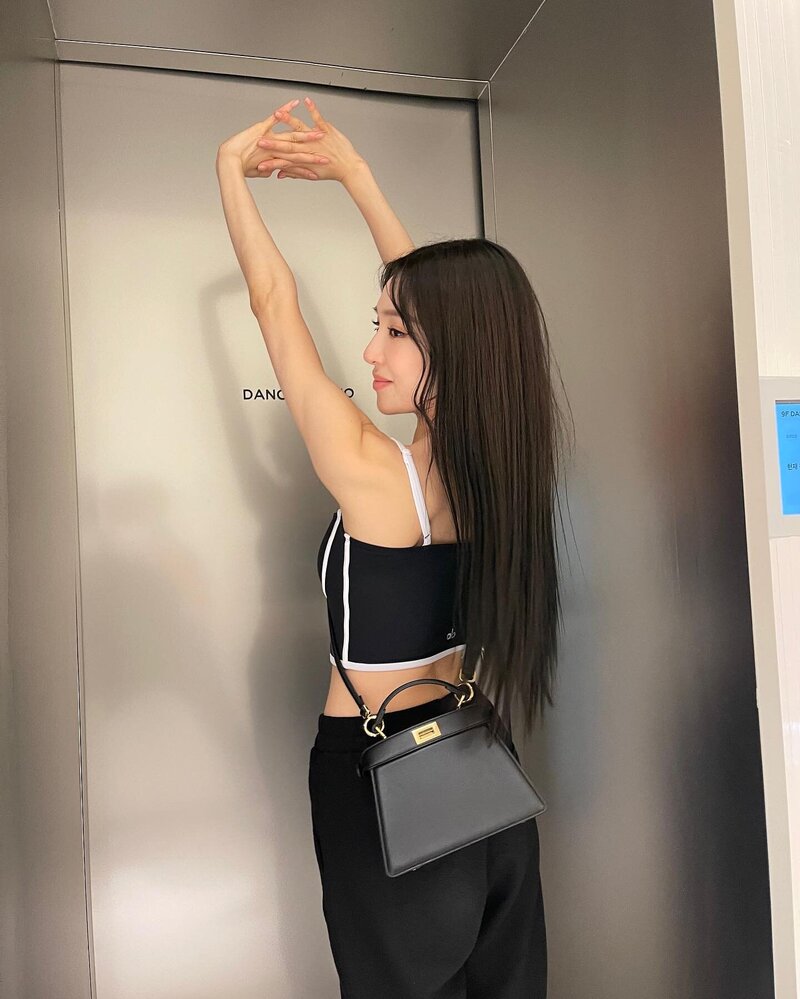 220621 Tiffany Young Instagram Update documents 8