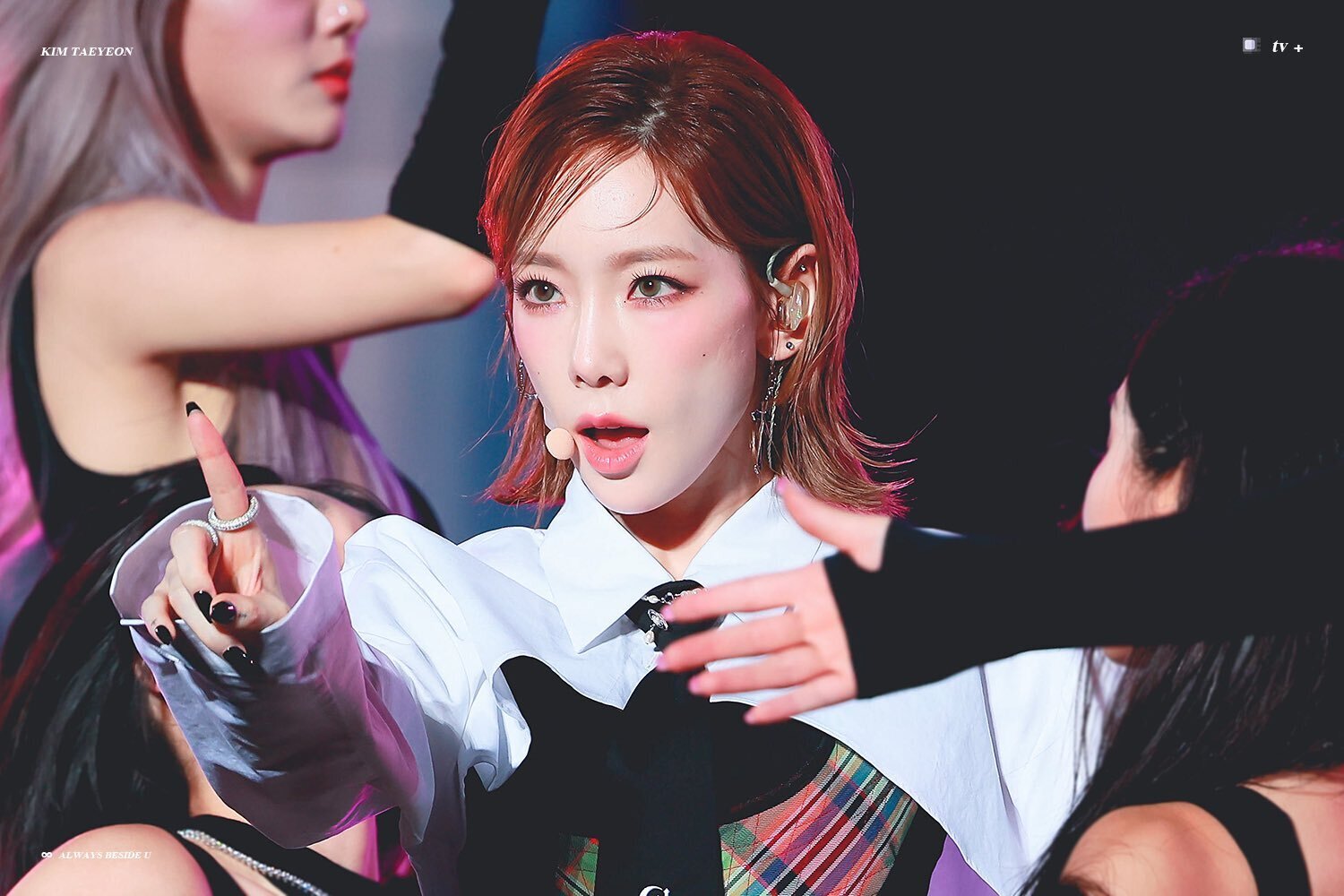 220820 Taeyeon at SMTOWN LIVE 2022: SMCU EXPRESS | kpopping