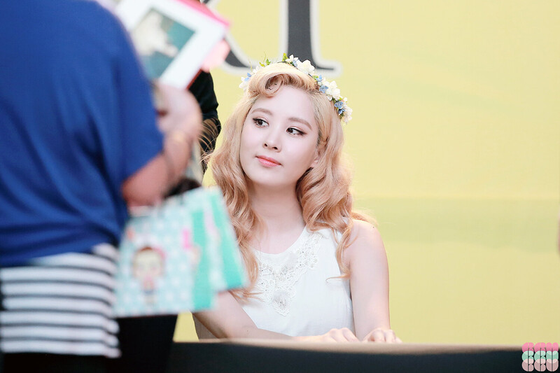 150827 Girls' Generation Seohyun at Lion Heart Daejeon Fansign documents 7