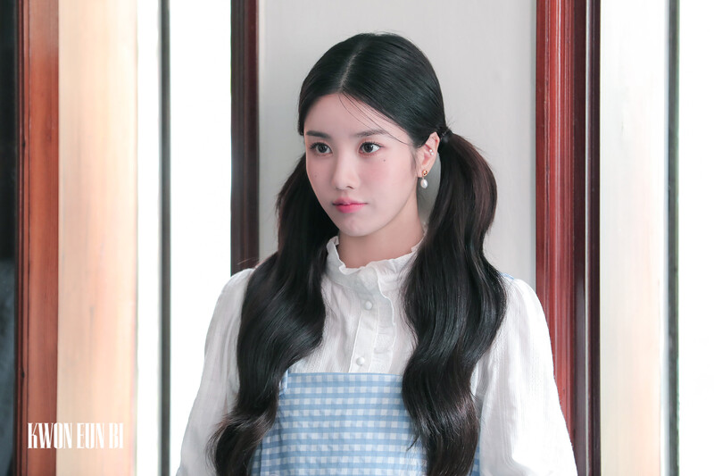 211222 Woollim Naver Post - Kwon Eunbi 2022 Season's Greetings Behind documents 15