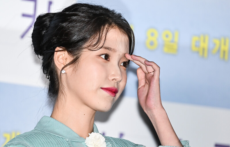 220531 IU- 'THE BROKER' Press Preview Event documents 19