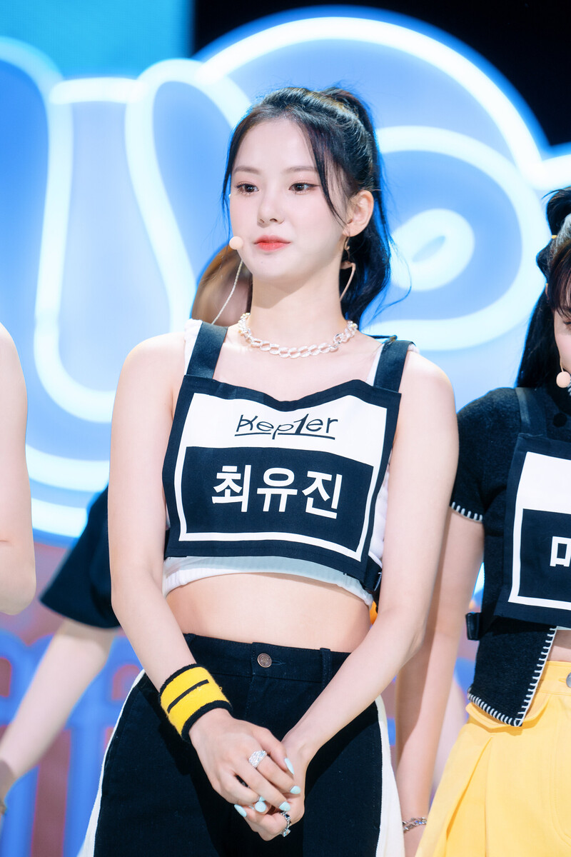 220703 Kep1er Yujin 'Up!' at Inkigayo documents 20