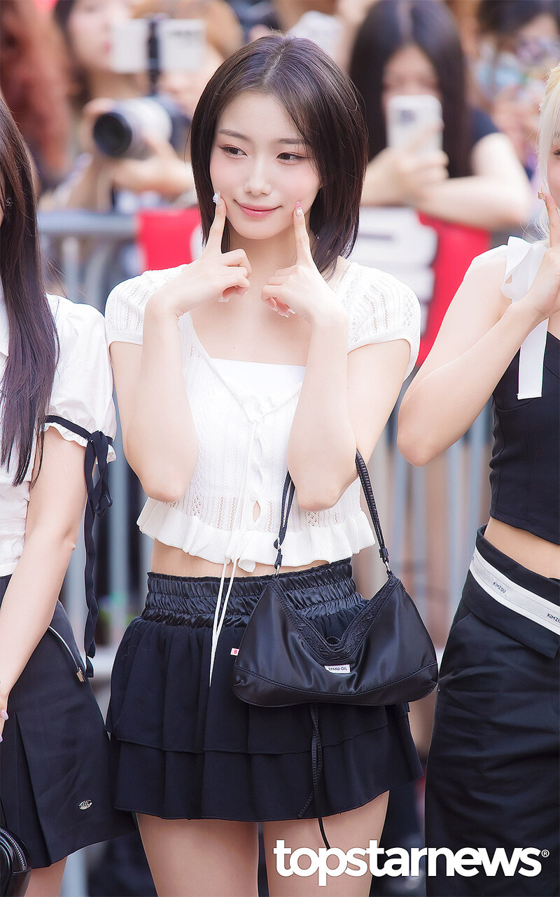 240614 Kep1er Youngeun - Music Bank Commute documents 1