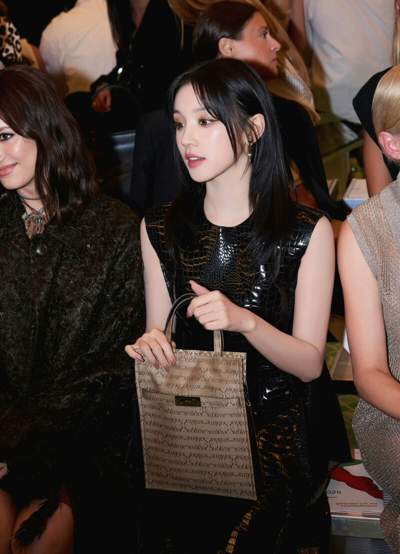 240910 - YUQI at the "Tory Burch FW25 show" documents 3