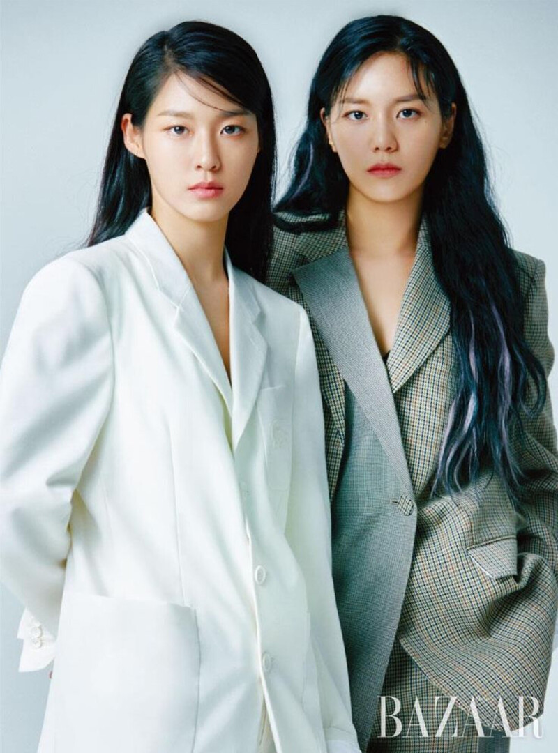 AOA fir Harper's Bazaar Korea | December 2019 Issue documents 3