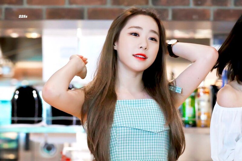 190816 WJSN Yeonjung documents 8