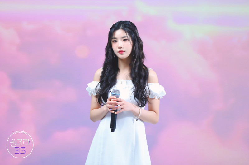 210509 Woollim Naver Post - THE LIVE 3.5 behind - Eunbi 'eight' Cover documents 3