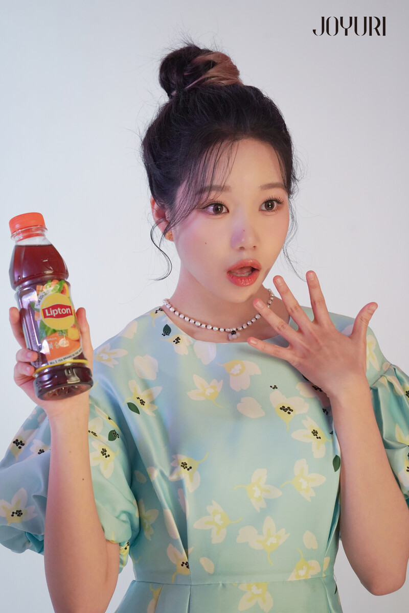 230531 WAKEONE Naver Post - JO YURI - 'Yellow Circle' MV x Lipton Tea Behind #1 documents 4