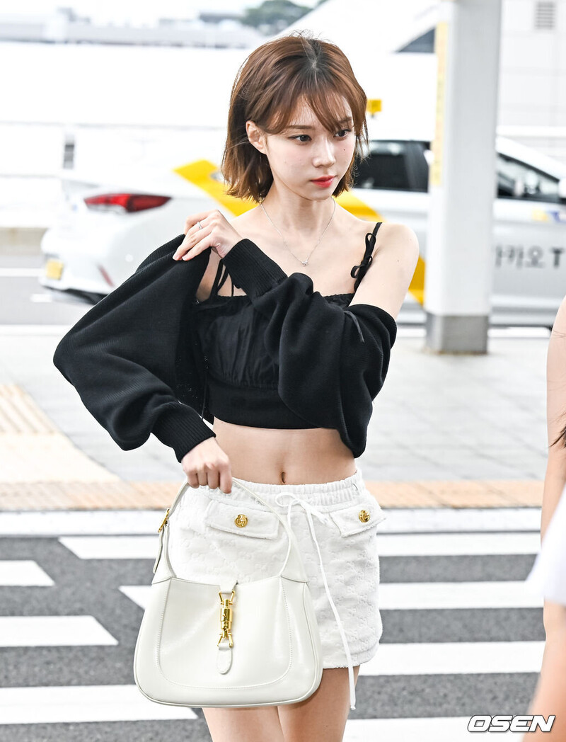 230607 aespa Winter at Incheon International Airport | kpopping