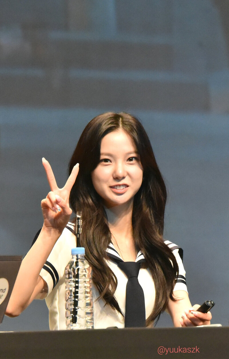 240609 Kep1er Yujin - Sound Wave Fansign Event documents 1