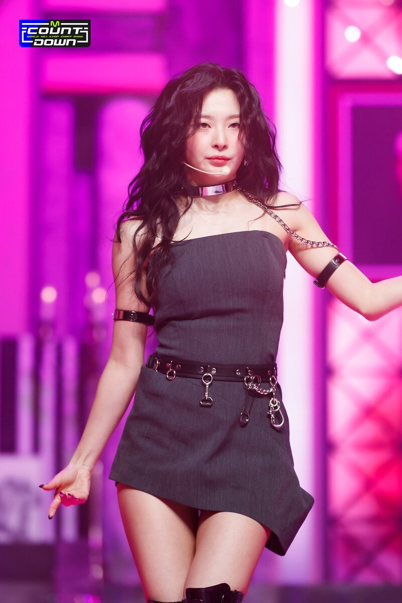 230119 GOT the beat Seulgi 'Stamp On It' at M Countdown documents 9