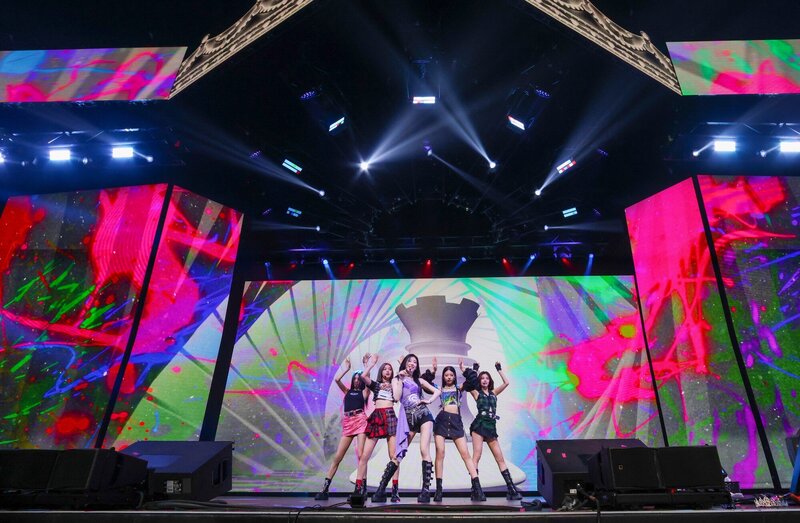 221026 ITZY THE 1ST WORLD TOUR in LA documents 2