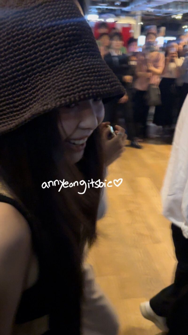 240731 - JENNIE with Bae Suzy at 'Revolver' VIP Premiere in Seoul documents 1