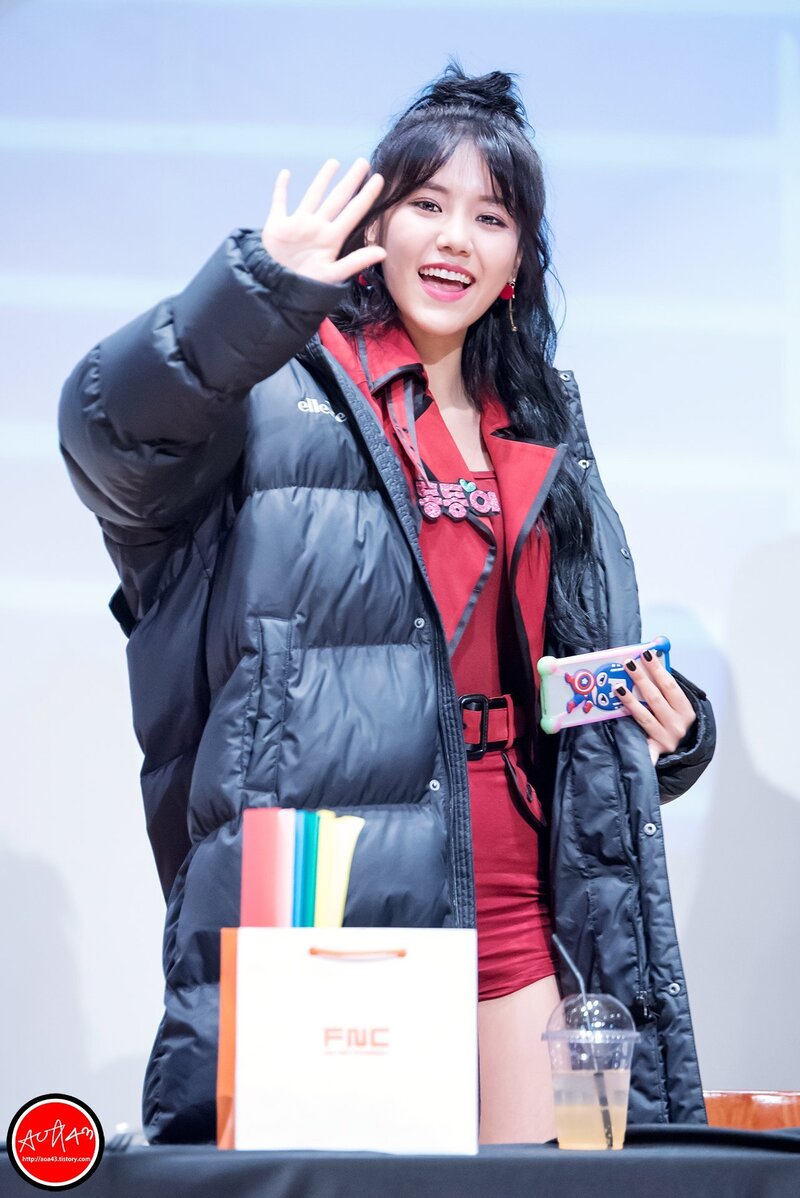 170112 AOA Hyejeong at Angel's Knock Fansign documents 3