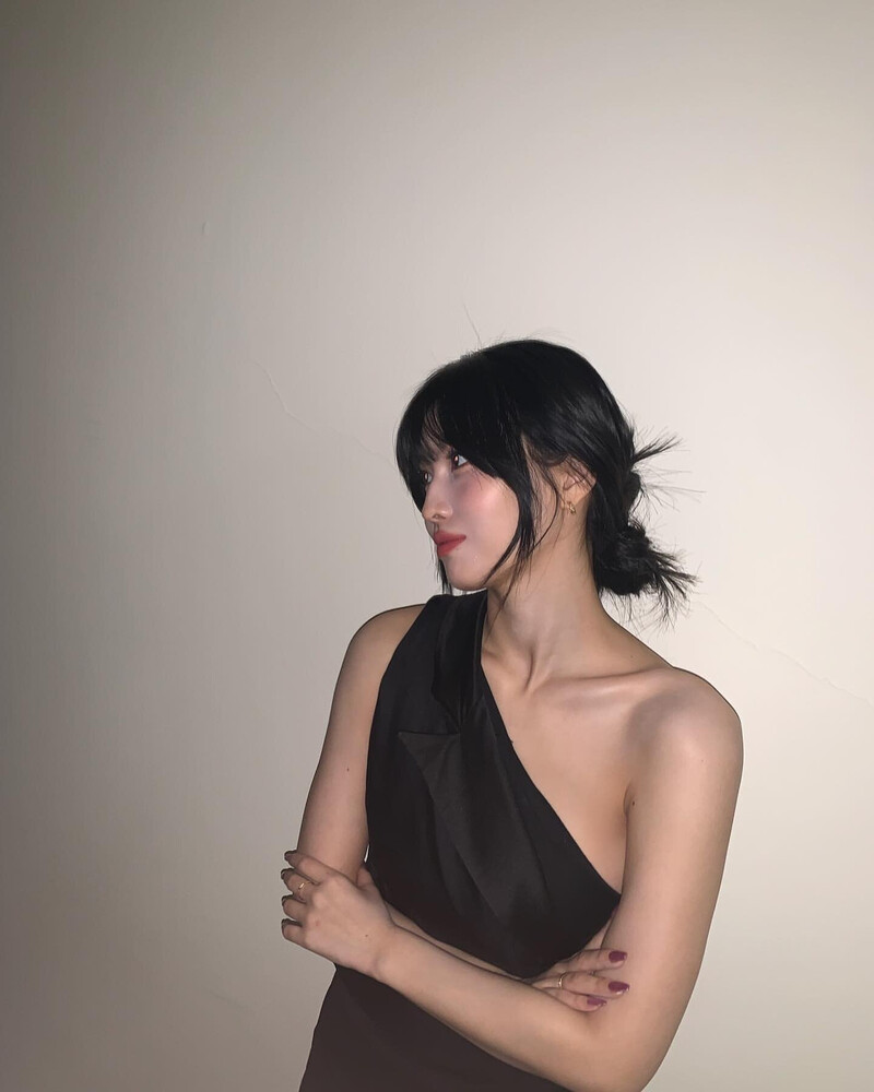 230102 - MOMO Instagram Update documents 2