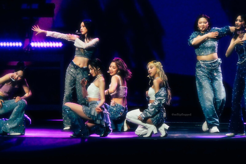 230506 TWICE - ‘READY TO BE’ World Tour in Melbourne Day 1 documents 11