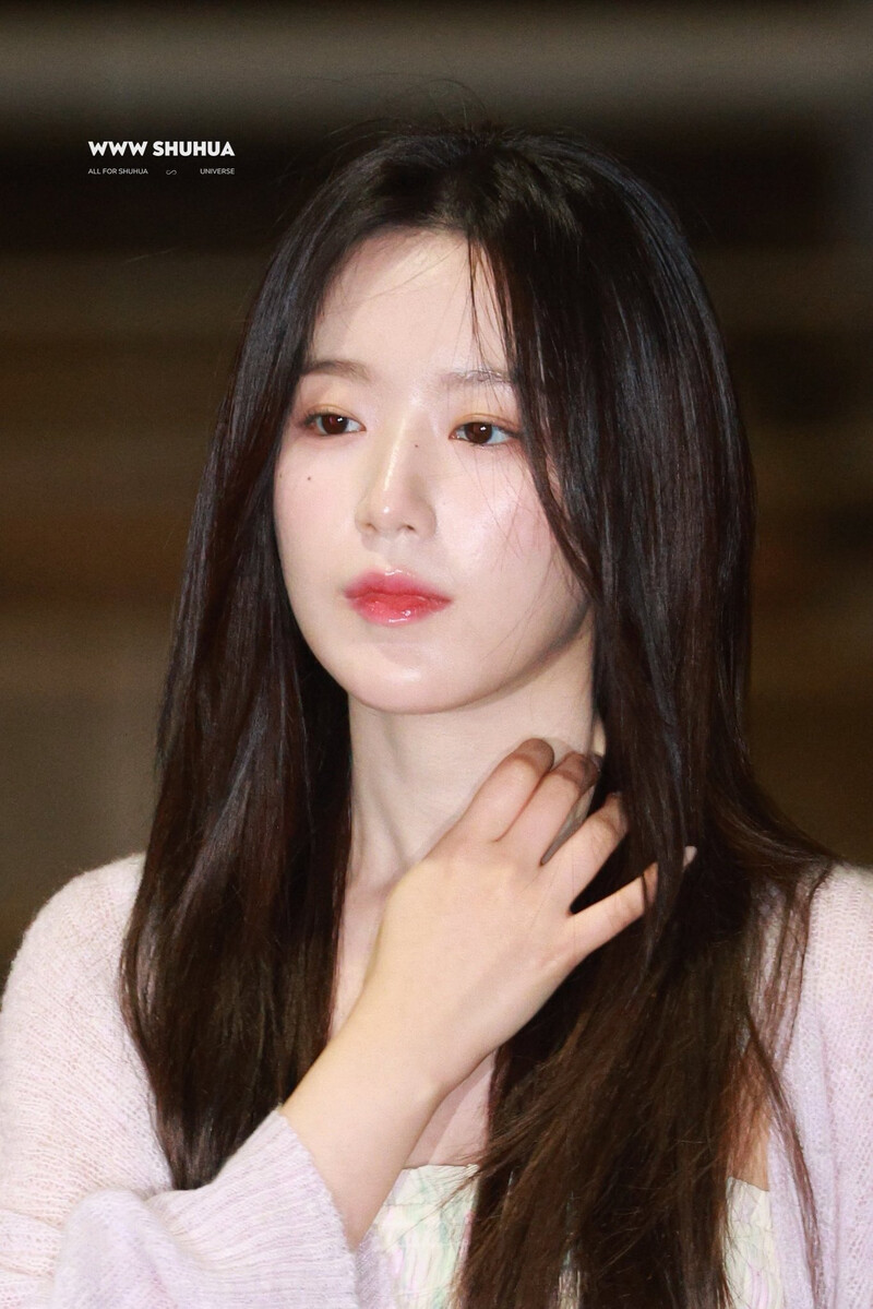 240418 (G)I-DLE Shuhua - ICN Airport documents 12