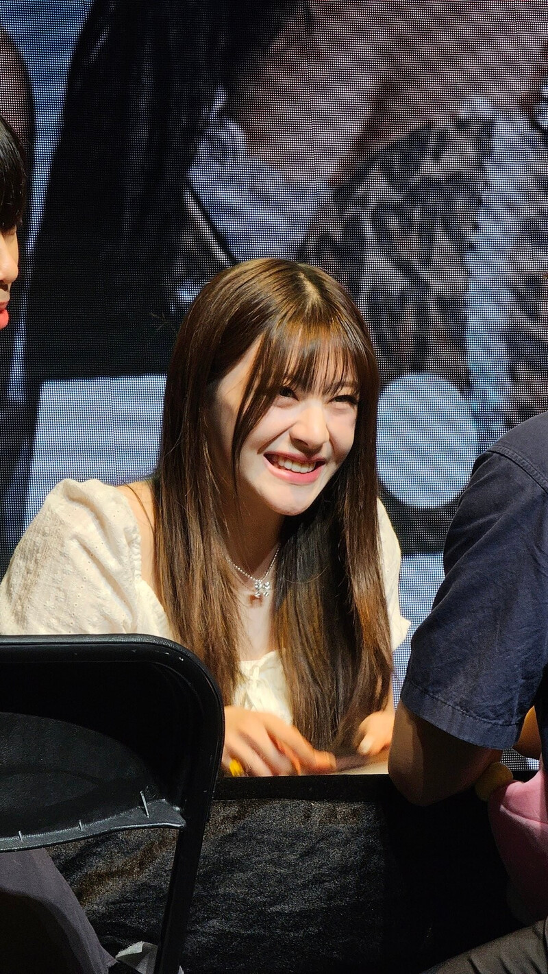 240816 STAYC Seeun - Taipei Fansign Event documents 13