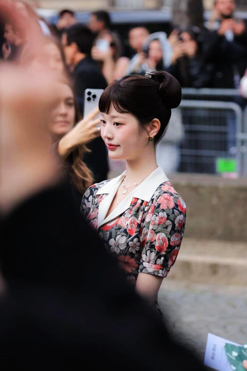 241001 IVE Wonyoung - Miu Miu SS25 Show at Paris Fashion Week documents 6