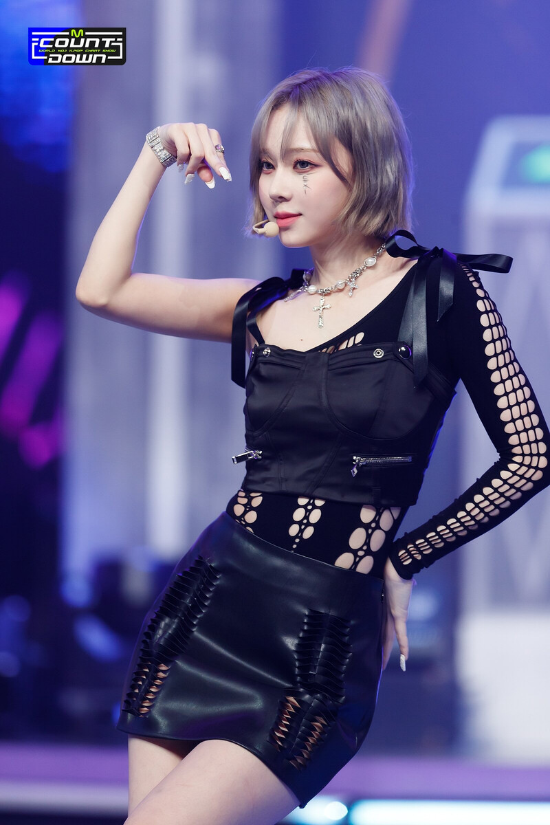 220714 aespa - 'Girls' at M Countdown documents 13