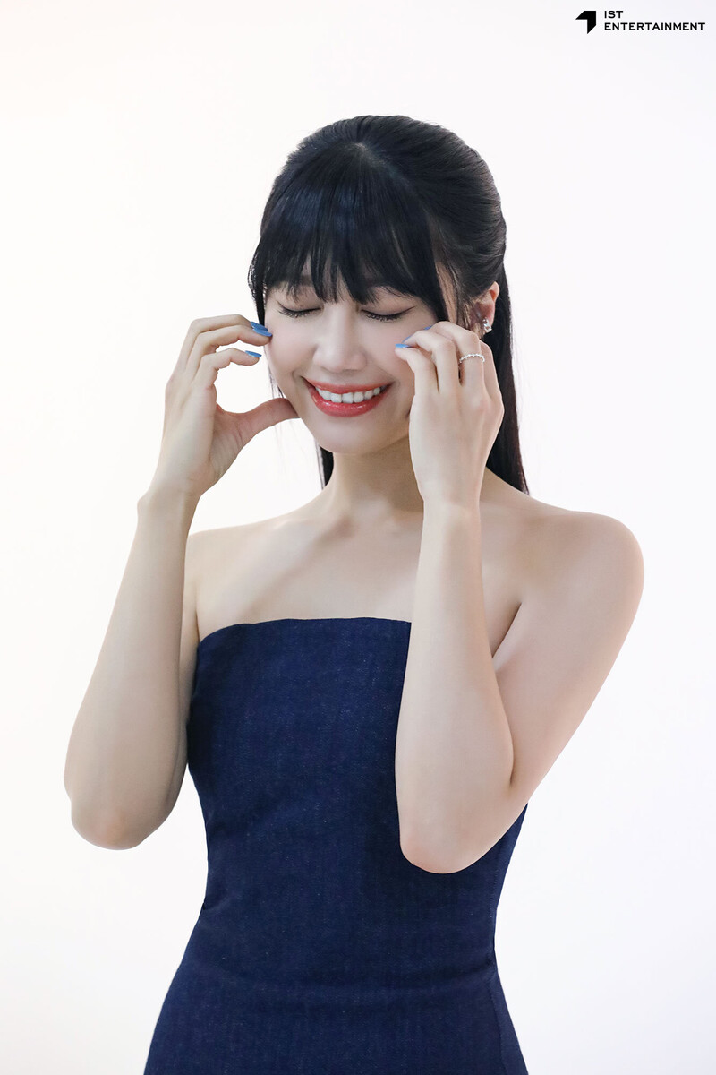 230515 IST Naver post - EUNJI behind the scenes for 'Sangkwaehwan' commercial documents 2