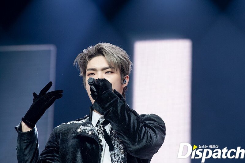 220201 MINGI- ATEEZ 'THE FELLOWSHIP: BEGINNING OF THE END' in LA documents 2