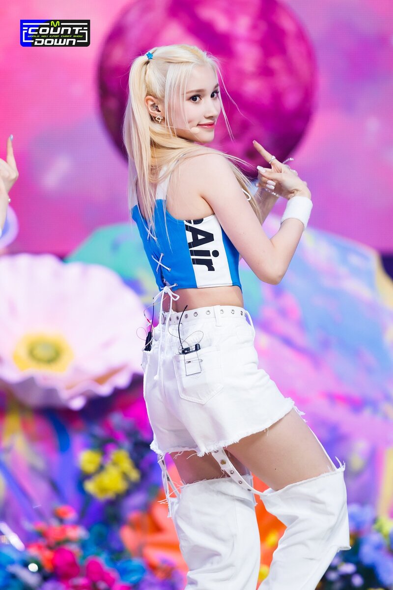 220623 Kep1er - 'UP!' at M Countdown documents 19