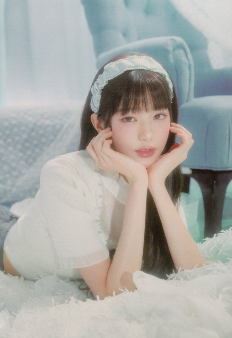 IVE - 2024 Season’s Greetings ‘A Fairy's Wish’ (Scans) documents 7