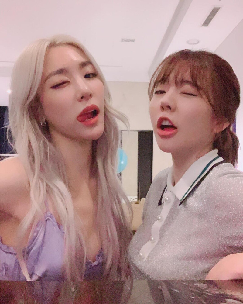 190802 Sunny Instagram Update documents 4