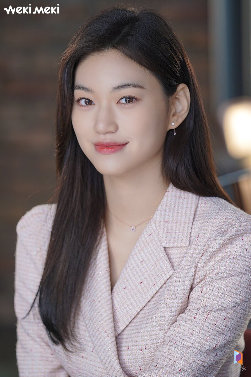 211028 Fantagio Naver Post - Doyeon's "One the Woman" Drama Behind documents 19