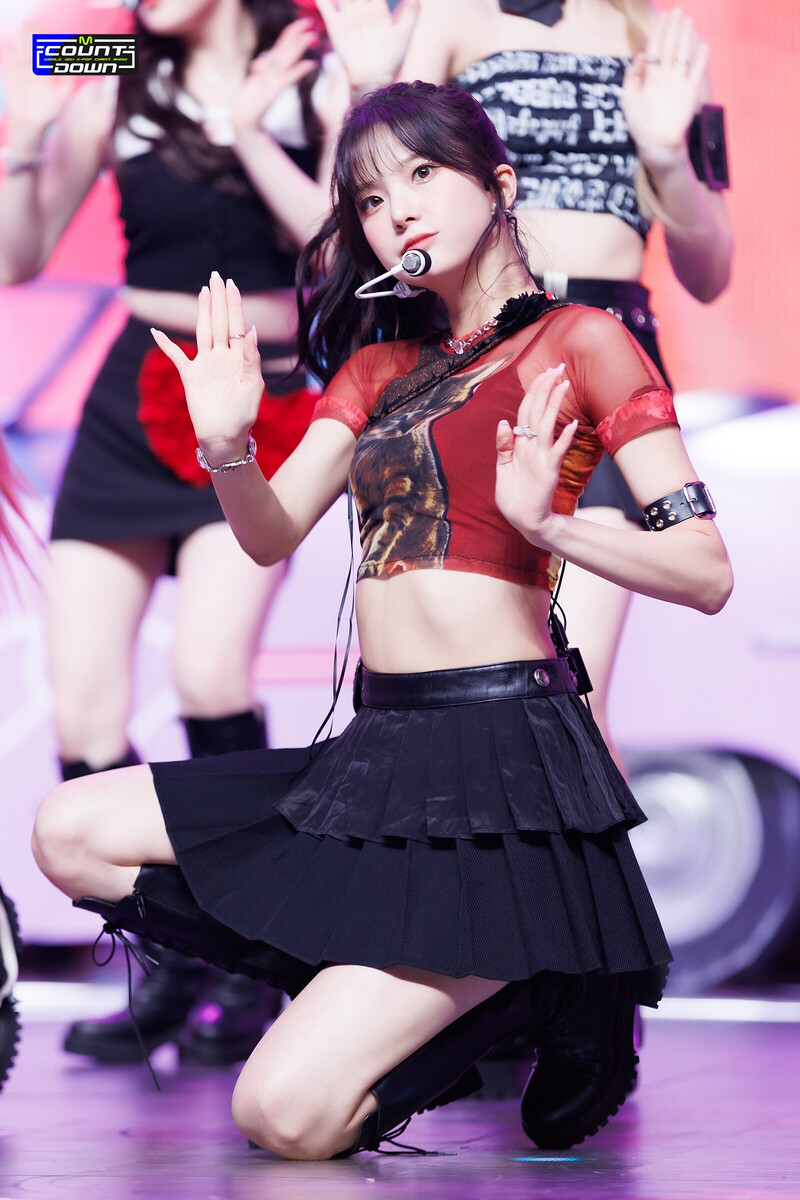 231012 Kep1er Yujin - 'Galileo' at M COUNTDOWN documents 6