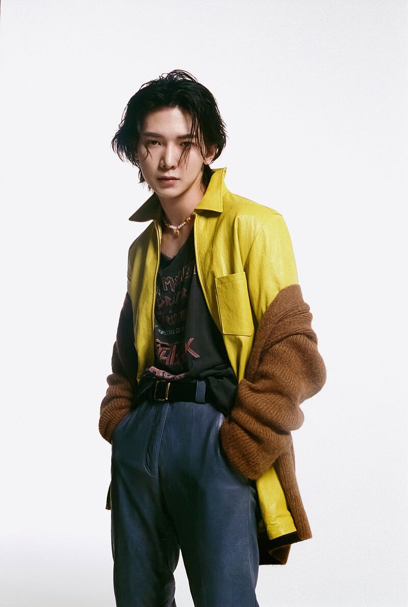 ATEEZ for V MAGAZINE : MINI V Issue 2 2023 documents 8