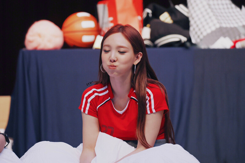 240623 TWICE Nayeon - JYP Shop Fansign documents 6