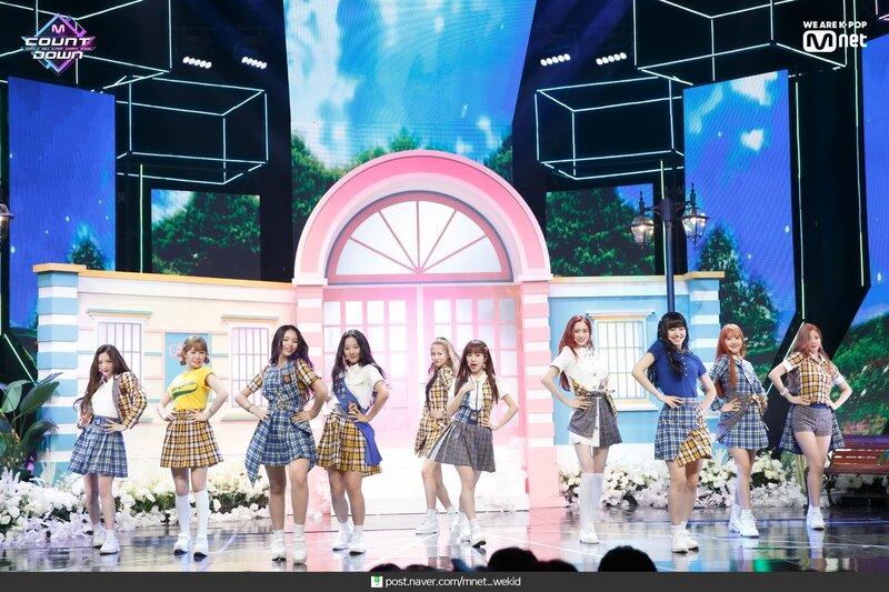 190523 Cherry Bullet - 'Really Really' + 'Ping Pong' on M COUNTDOWN documents 2