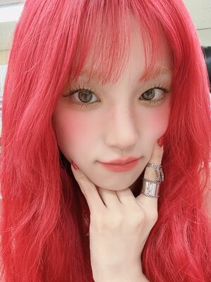 240423 - (G)I-DLE Twitter Update with YUQI
