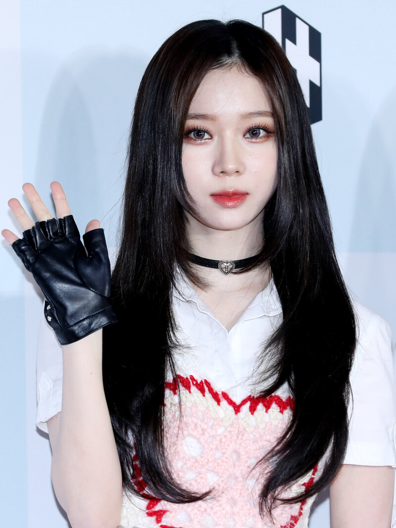 230218 aespa Winter - 'Circle Chart Music Awards 2022' Red Carpet documents 1