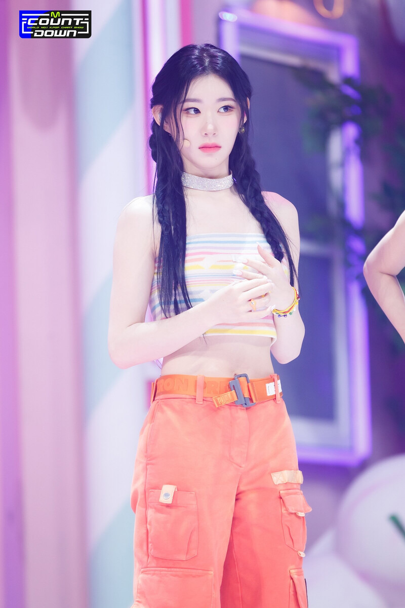 230803 - ITZY 'CAKE' at M COUNTDOWN documents 12
