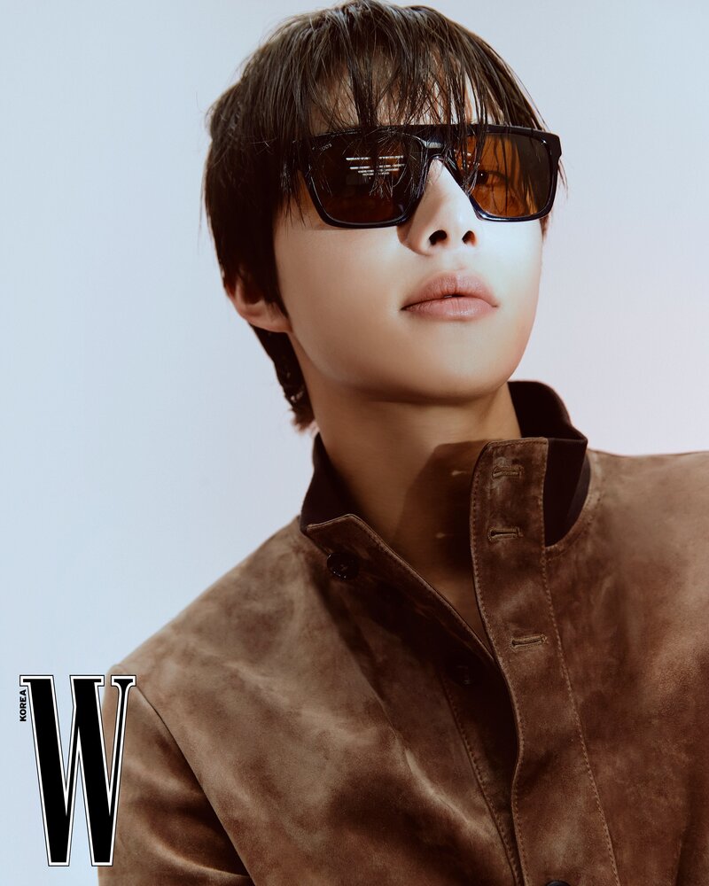NCT 127 Jungwoo for W Korea X TOD'S | 2023 documents 2