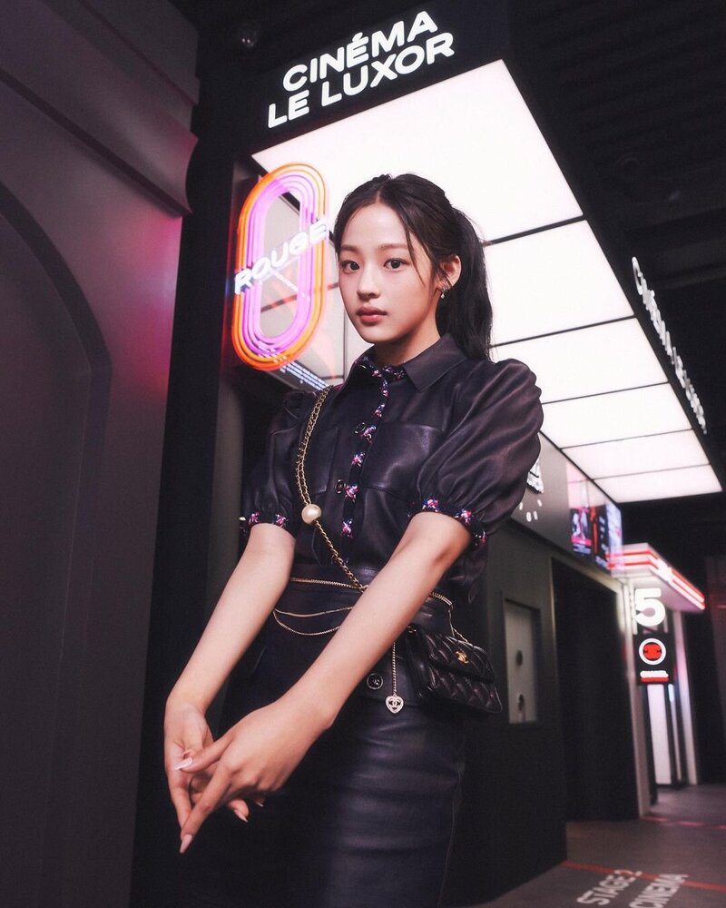 Minji at CHANEL Nuit Blanche at Seoul documents 1