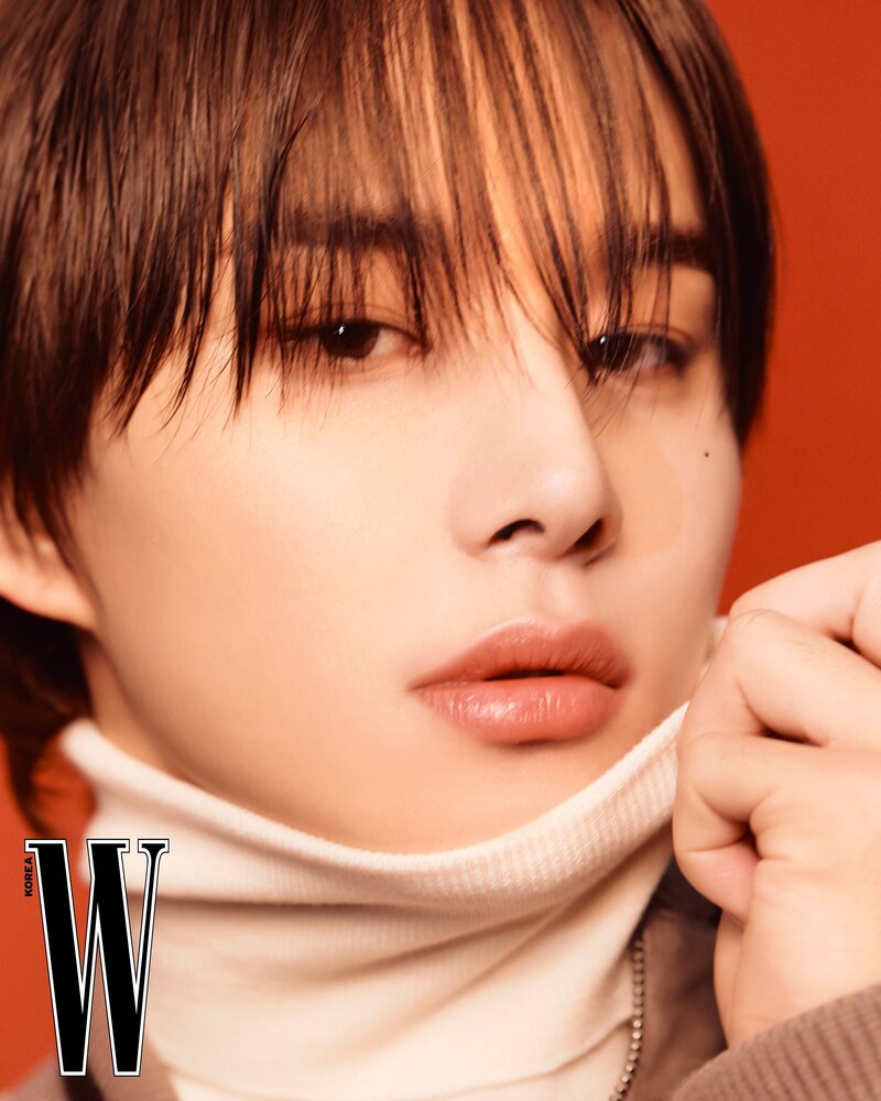 NCT 127 Jungwoo for W Korea X TOD'S | 2023 documents 1