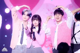 231111 MC Sullyoon, Younghoon and Jungha - "Love Lee" Special Stage at Music Core