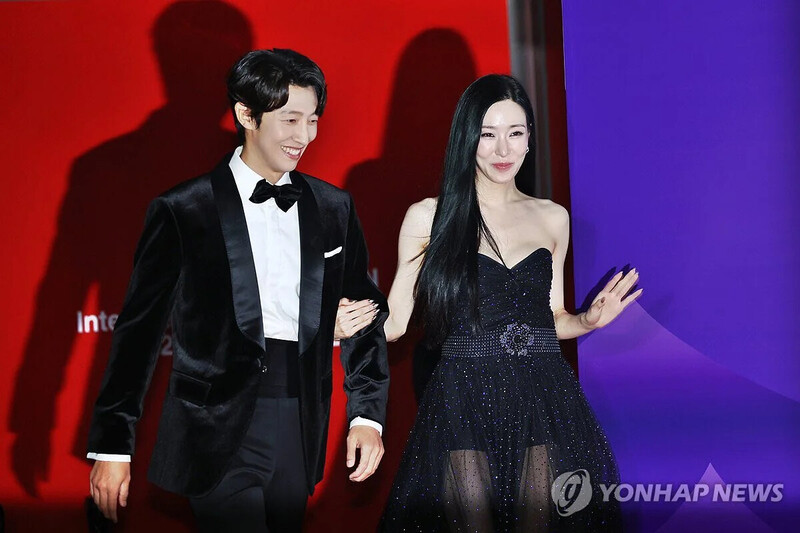 241006 Tiffany Young & Kang Ki-young 2024 Asia Contents Awards & Global OTT Awards documents 3