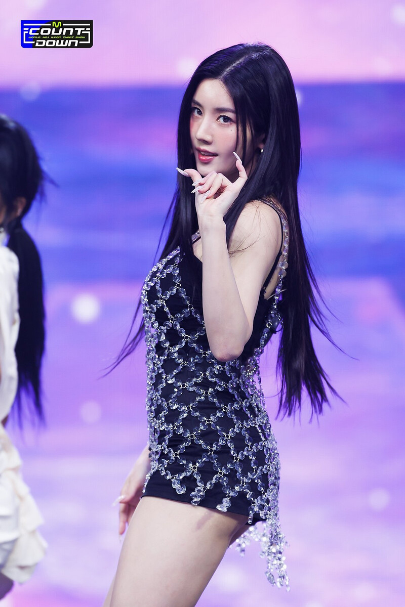 221013 KWON EUNBI - Underwater at M COUNTDOWN documents 20