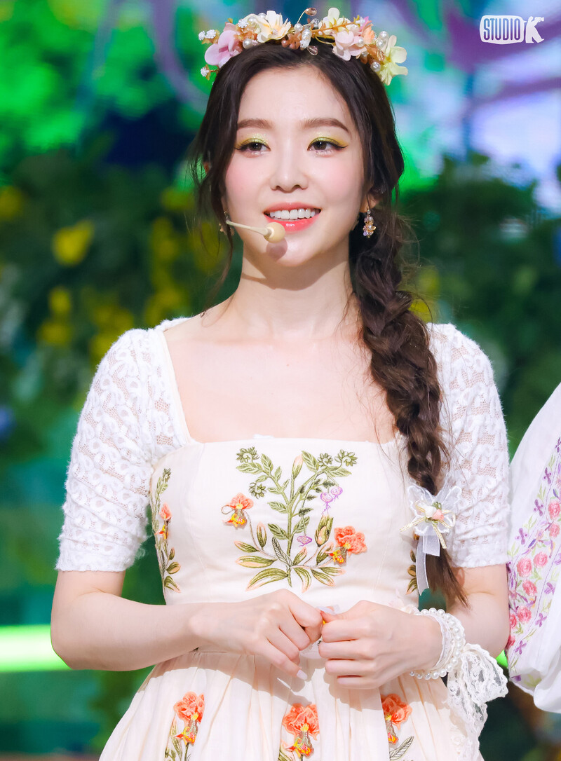 240628 Red Velvet Irene - 'Cosmic' at Music Bank documents 1